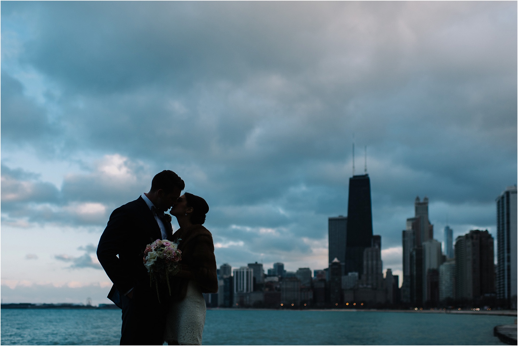 intimate-chicago-wedding_0023